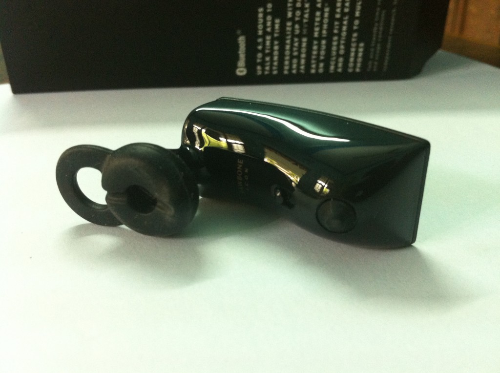 Jawbone ICON Bluetooth Headset Jawbone ICON Bluetooth Headset